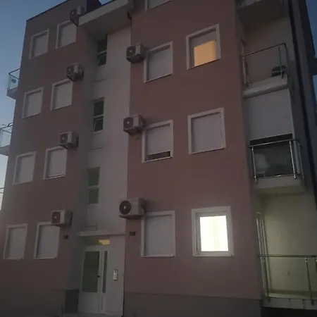 Jednosoban Stan Zoja Apartment *
